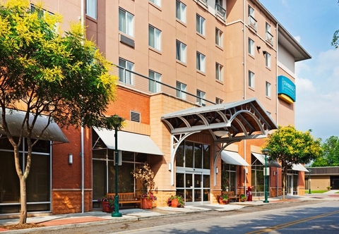 Bên ngoài Staybridge Suites CHATTANOOGA DWTN - CONV CTNR, an IHG Hotel