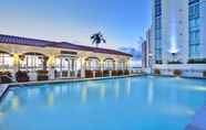 Swimming Pool 6 InterContinental Hotels MIAMI, an IHG Hotel