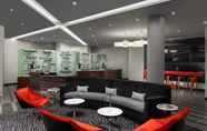 Lobi 2 Crowne Plaza JFK AIRPORT NEW YORK CITY, an IHG Hotel