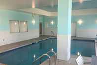 Swimming Pool Holiday Inn CINCINNATI N - WEST CHESTER, an IHG Hotel