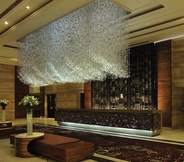 Lobby 7 Crowne Plaza NEW DELHI MAYUR VIHAR NOIDA, an IHG Hotel