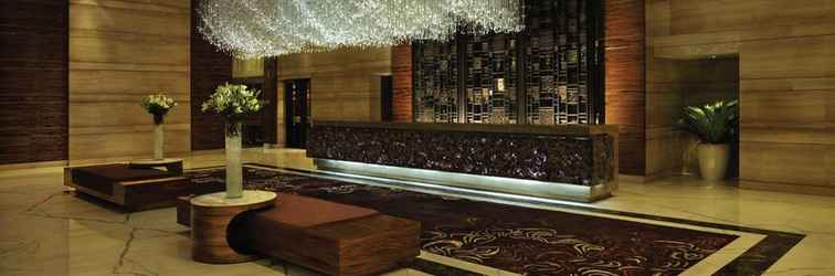 Lobby Crowne Plaza NEW DELHI MAYUR VIHAR NOIDA, an IHG Hotel