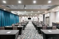 Functional Hall Holiday Inn Express & Suites CHARLOTTE AIRPORT, an IHG Hotel