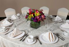 Sảnh chức năng 3 Holiday Inn WESTBURY-LONG ISLAND by IHG, an IHG Hotel