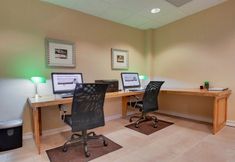 Sảnh chức năng 4 Holiday Inn WESTBURY-LONG ISLAND by IHG, an IHG Hotel