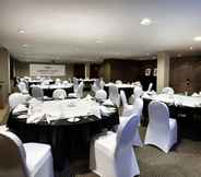 Lainnya 2 Crowne Plaza LONDON - HEATHROW, an IHG Hotel