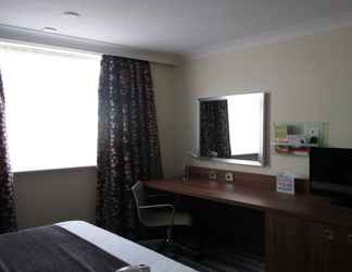 Lain-lain 2 Holiday Inn LEEDS - GARFORTH, an IHG Hotel