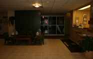 Lobby 6 Candlewood Suites BORDENTOWN-TRENTON