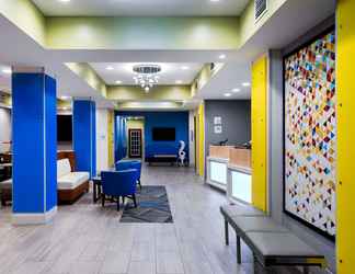 Lobby 2 Holiday Inn Express & Suites BARTOW, an IHG Hotel