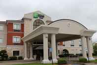 ภายนอกอาคาร Holiday Inn Express & Suites GREENVILLE, an IHG Hotel