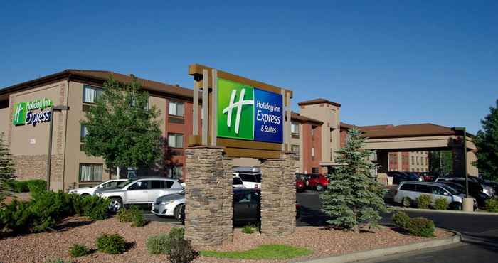 Bangunan Holiday Inn Express & Suites GRAND CANYON, an IHG Hotel