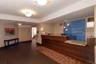 Lobi Holiday Inn Express VERNON - MANCHESTER, an IHG Hotel