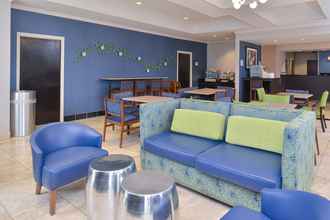 Lobby 4 Holiday Inn Express & Suites SAN ANTONIO SOUTH, an IHG Hotel