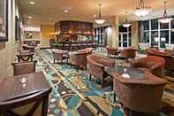 Bar, Cafe and Lounge Holiday Inn & Suites BEAUFORT @ HIGHWAY 21, an IHG Hotel