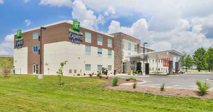 Bangunan Holiday Inn Express & Suites BYRON, an IHG Hotel