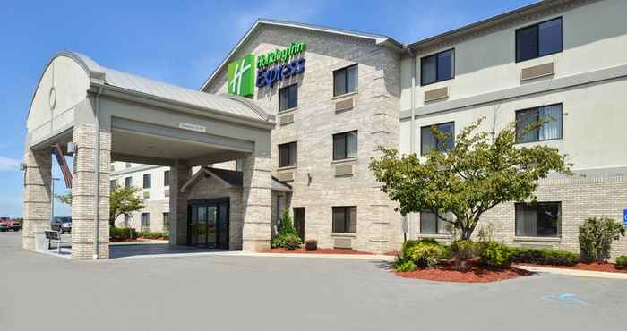 Exterior Holiday Inn Express MORGANTOWN, an IHG Hotel