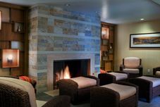 Entertainment Facility Hotel Indigo SAN DIEGO DEL MAR by IHG, an IHG Hotel