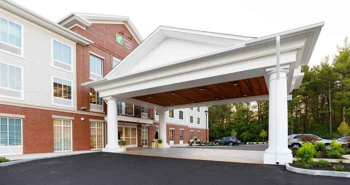 Exterior Holiday Inn Express & Suites STURBRIDGE, an IHG Hotel