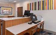 Functional Hall 5 Holiday Inn Express & Suites ALACHUA - GAINESVILLE AREA, an IHG Hotel