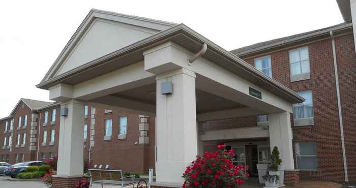 Exterior Holiday Inn Express FAIRFIELD, an IHG Hotel