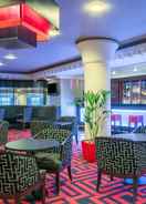 Bar and Lounge Crowne Plaza Liverpool - John Lennon Airport, an IHG Hotel