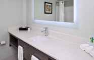 In-room Bathroom 3 Holiday Inn Express & Suites NAPLES NORTH - BONITA SPRINGS, an IHG Hotel