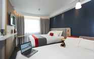 อื่นๆ 5 Holiday Inn Express LONDON - HAMMERSMITH, an IHG Hotel