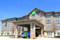 Exterior Holiday Inn Express & Suites CHICAGO WEST-ROSELLE, an IHG Hotel