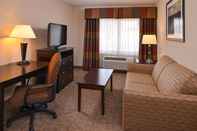 Common Space Holiday Inn Express & Suites BRIDGEPORT - CLARKSBURG, an IHG Hotel