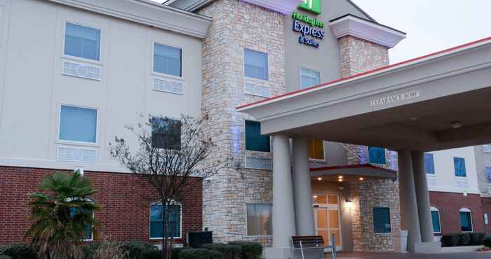 Exterior Holiday Inn Express & Suites NEW BOSTON, an IHG Hotel