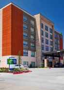 EXTERIOR_BUILDING Holiday Inn Express & Suites MOORE, an IHG Hotel