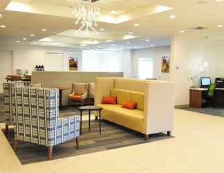 Lobi 2 Holiday Inn Express & Suites PRICE, an IHG Hotel