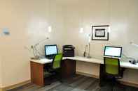 Functional Hall Holiday Inn Express & Suites PRICE, an IHG Hotel