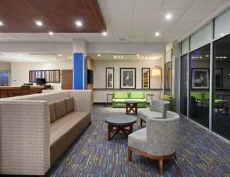 Sảnh chờ 2 Holiday Inn Express & Suites BRIGHAM CITY - NORTH UTAH, an IHG Hotel