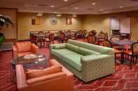 Bar, Cafe and Lounge Holiday Inn Express & Suites MESQUITE, an IHG Hotel