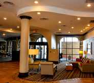 Lobby 5 Holiday Inn EL PASO WEST – SUNLAND PARK, an IHG Hotel