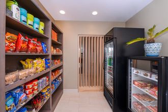 大堂 4 Holiday Inn Express & Suites ST. PETERSBURG - MADEIRA BEACH by IHG, an IHG Hotel