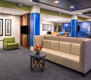 Lobby 2 Holiday Inn Express & Suites TAMPA NORTH - WESLEY CHAPEL, an IHG Hotel