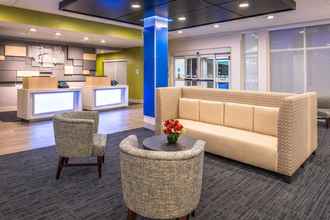 Sảnh chờ 4 Holiday Inn Express & Suites TAMPA NORTH - WESLEY CHAPEL, an IHG Hotel