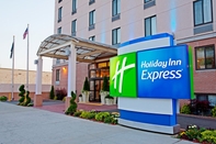 Bên ngoài Holiday Inn Express NEW YORK-BROOKLYN, an IHG Hotel