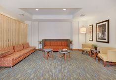 公共空间 3 Holiday Inn Express & Suites BURLESON/FT. WORTH by IHG, an IHG Hotel