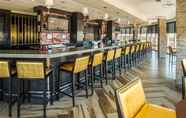 Bar, Cafe and Lounge 6 Crowne Plaza SADDLE BROOK, an IHG Hotel