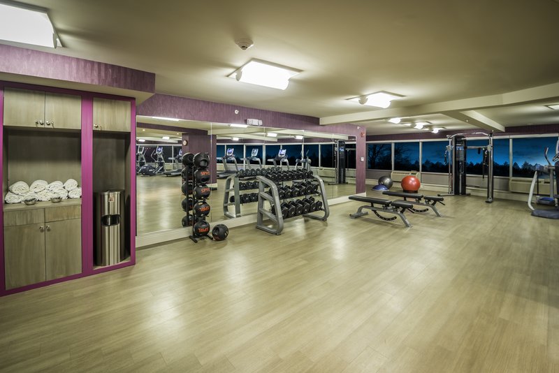 Fitness Center Crowne Plaza SADDLE BROOK, an IHG Hotel