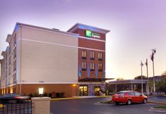 外部的 3 Holiday Inn Express WASHINGTON DC - BW PARKWAY by IHG, an IHG Hotel