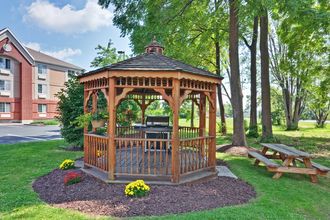 Common Space 4 Candlewood Suites EAST SYRACUSE - CARRIER CIRCLE by IHG