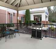 Common Space 7 Candlewood Suites OLYMPIA/LACEY