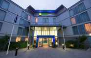 Others 6 Holiday Inn Express LONDON - STANSTED AIRPORT, an IHG Hotel