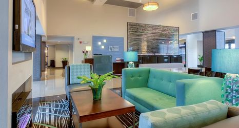 Lobby 2 Holiday Inn Express & Suites CARLSBAD BEACH by IHG, an IHG Hotel