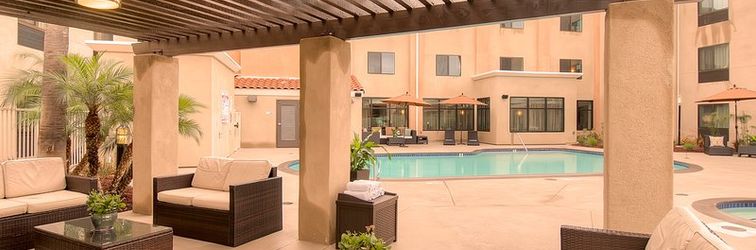 Lobby Holiday Inn Express & Suites CARLSBAD BEACH by IHG, an IHG Hotel