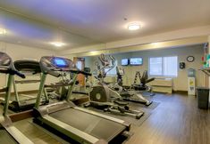 Fitness Center 3 Holiday Inn Express & Suites CARLSBAD BEACH by IHG, an IHG Hotel